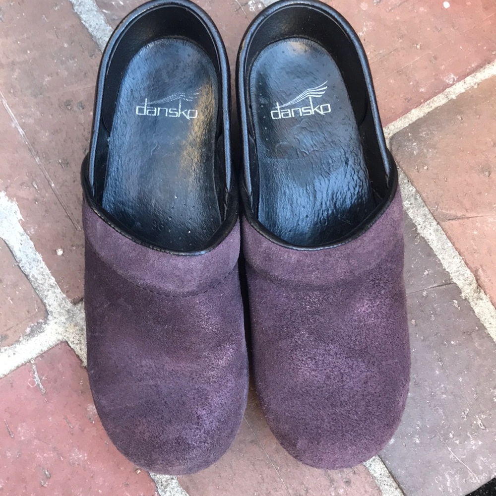 Dansko Suede Work Shoes - Picture 2 of 13